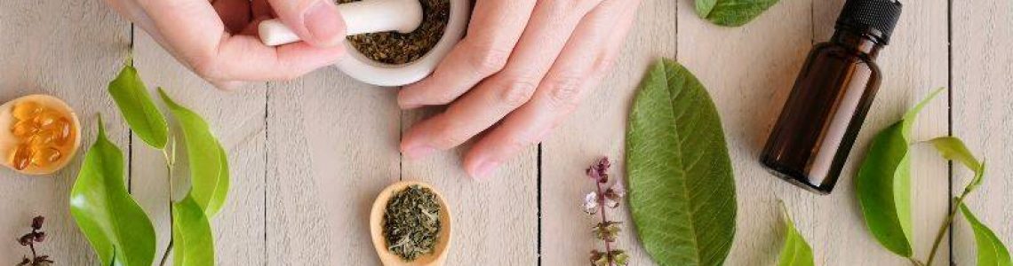 Mycose vaginale : comment utiliser l'huile essentielle de Tea Tree